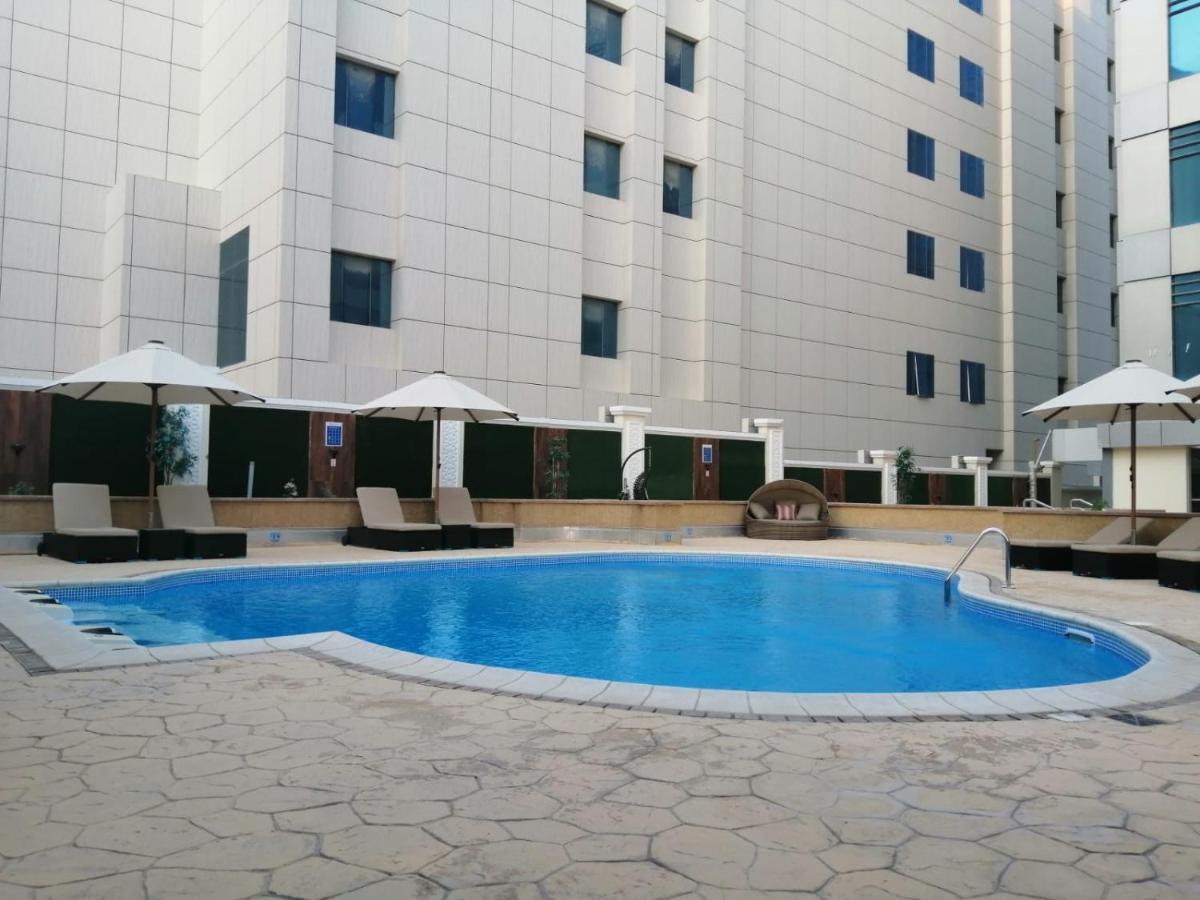 New Blue Rose Hotel 도하 외부 사진